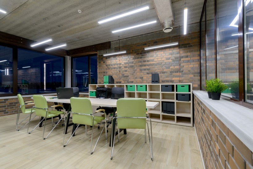 Интерьер офиса строительной компании