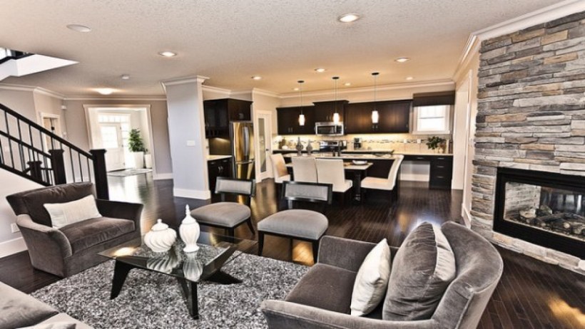 Большая кухня гостиная