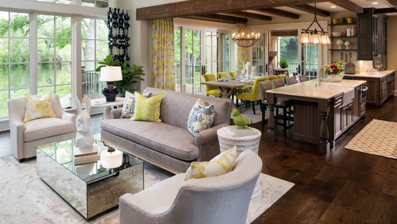 Многоуровневый потолок в гостиной