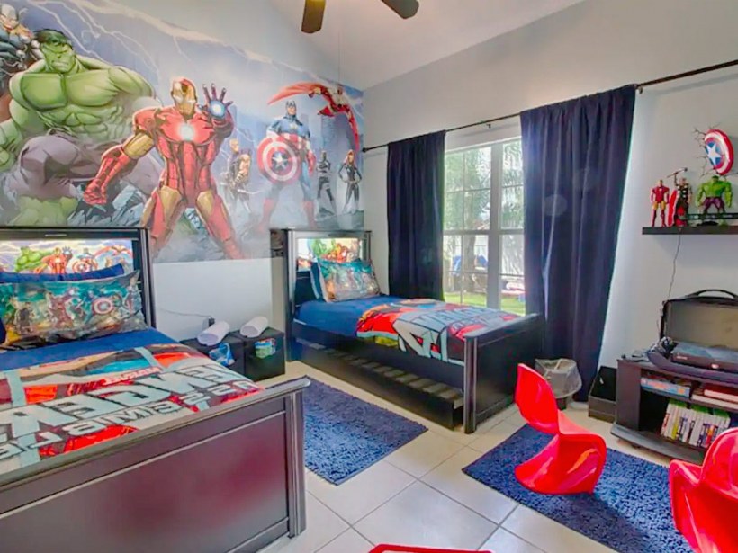 Комната в стиле супергероев