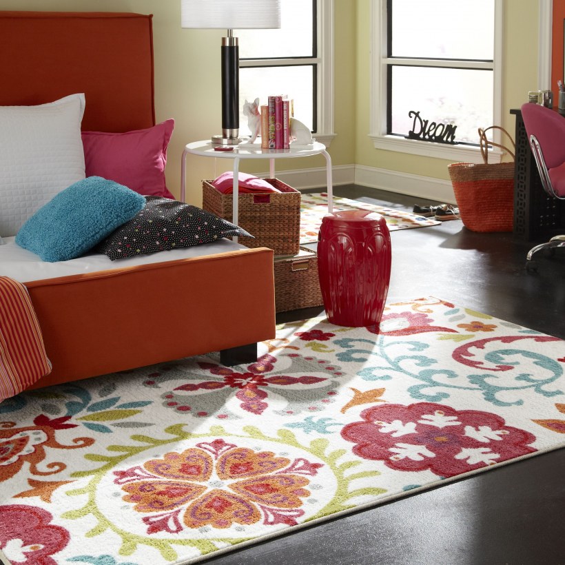 Два ковра в интерьере