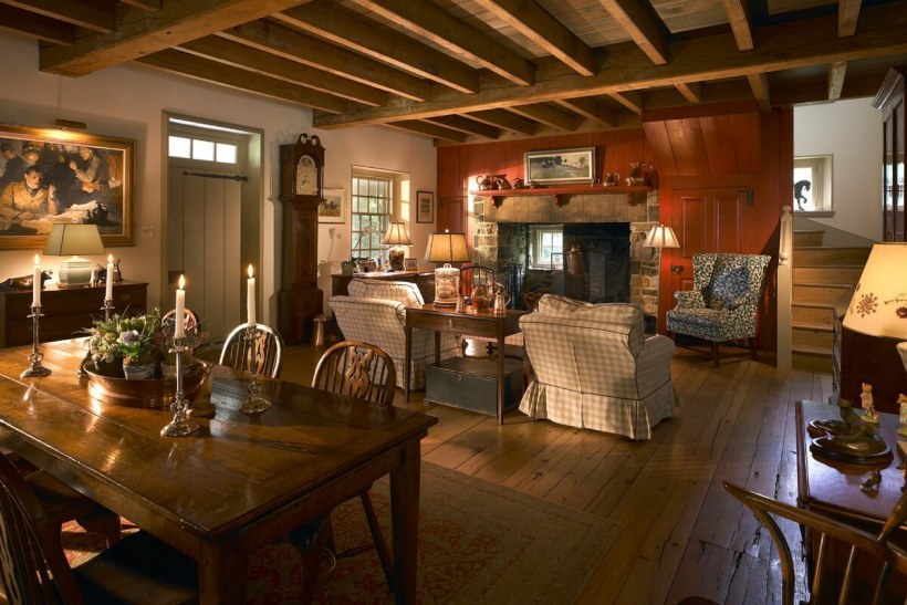 Английский деревенский дом изнутри