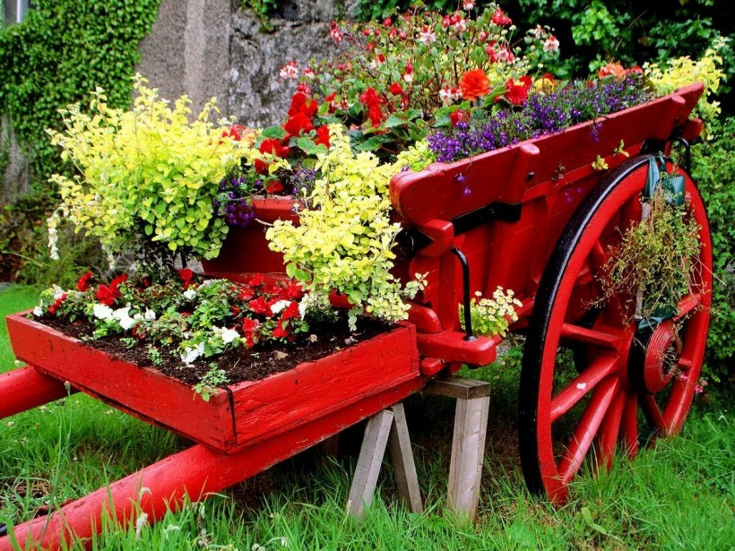 Оригинальные клумбы