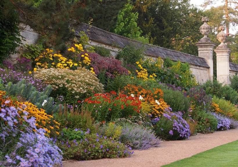 Сады Англии миксбордеры