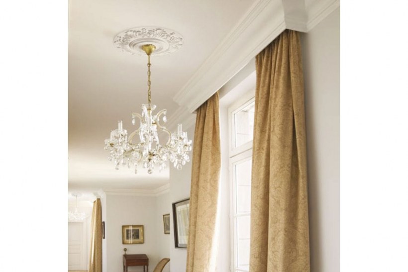 Карнизы для штор в интерьере