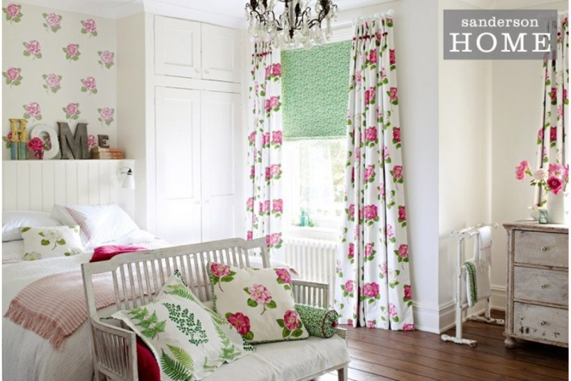 Цветочные шторы в интерьере