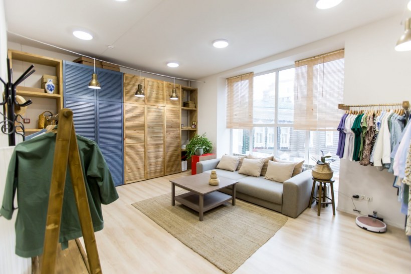 Шоу рум одежды интерьер