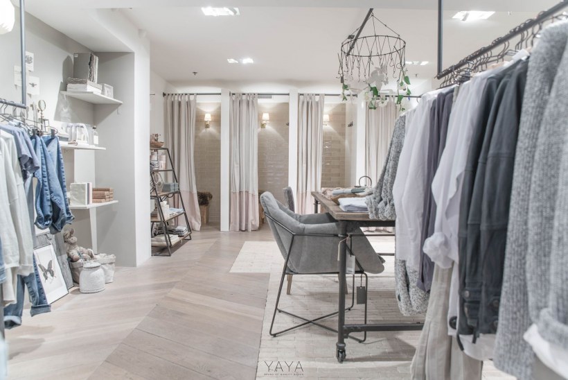 Шоу рум дизайнерской одежды