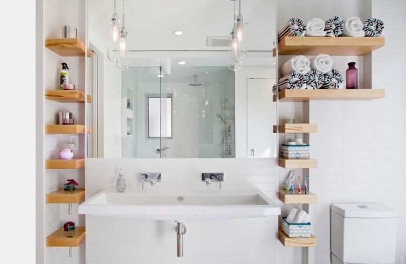 Полки для ванной