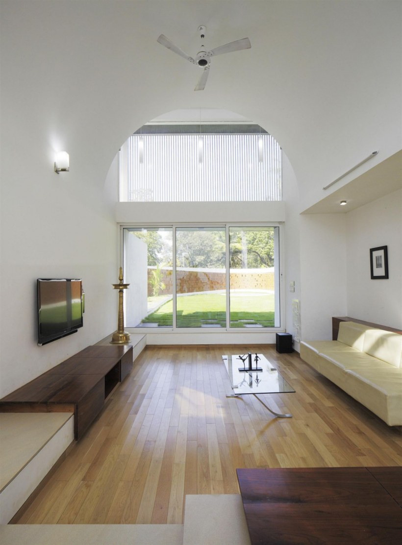 Потолок в частном доме