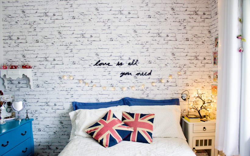 Рамки в стиле лофт в интерьере