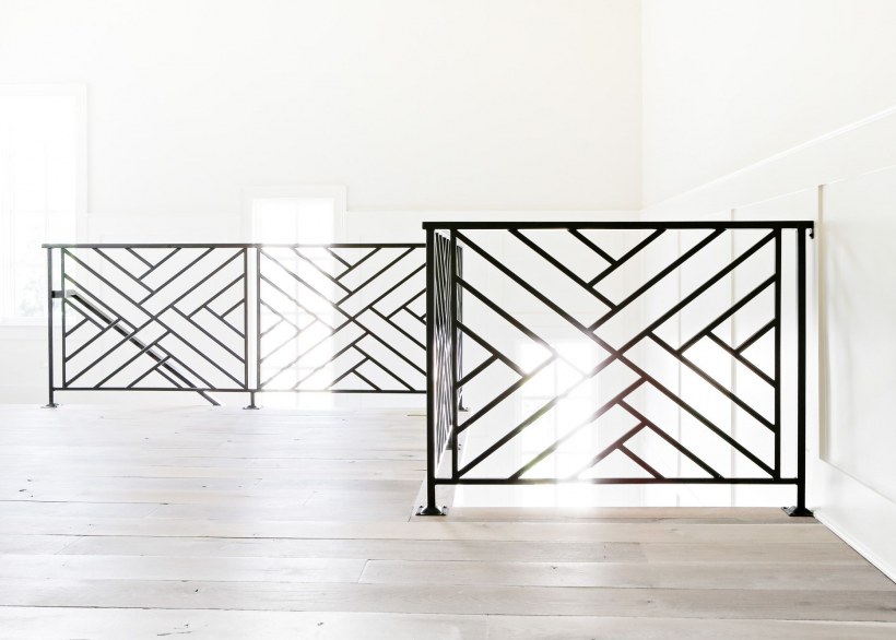 Металлические ограждения в стиле лофт