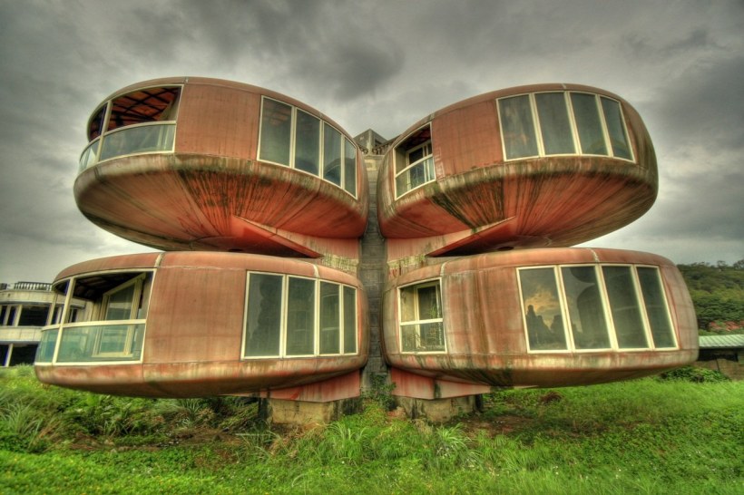 НЛО-дом (the UFO House). Сан-зи, Тайвань.