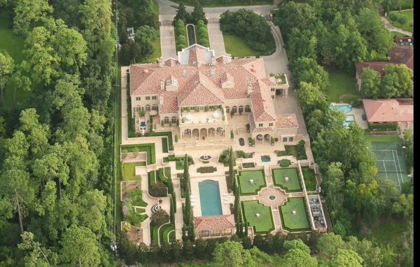 Особняк Джеймс Камерона