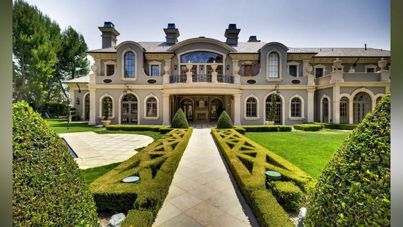 Дворец в Беверли Хиллз