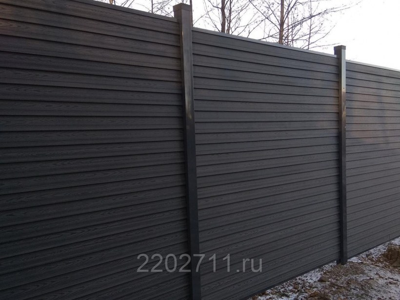 Глухой забор елочка из ДПК (2х2м)