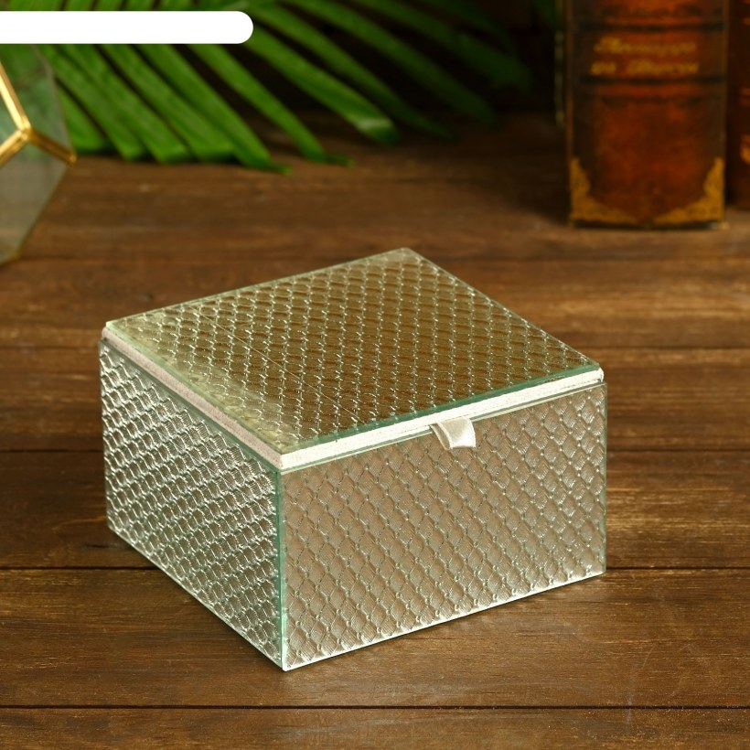 Шкатулка из стекла