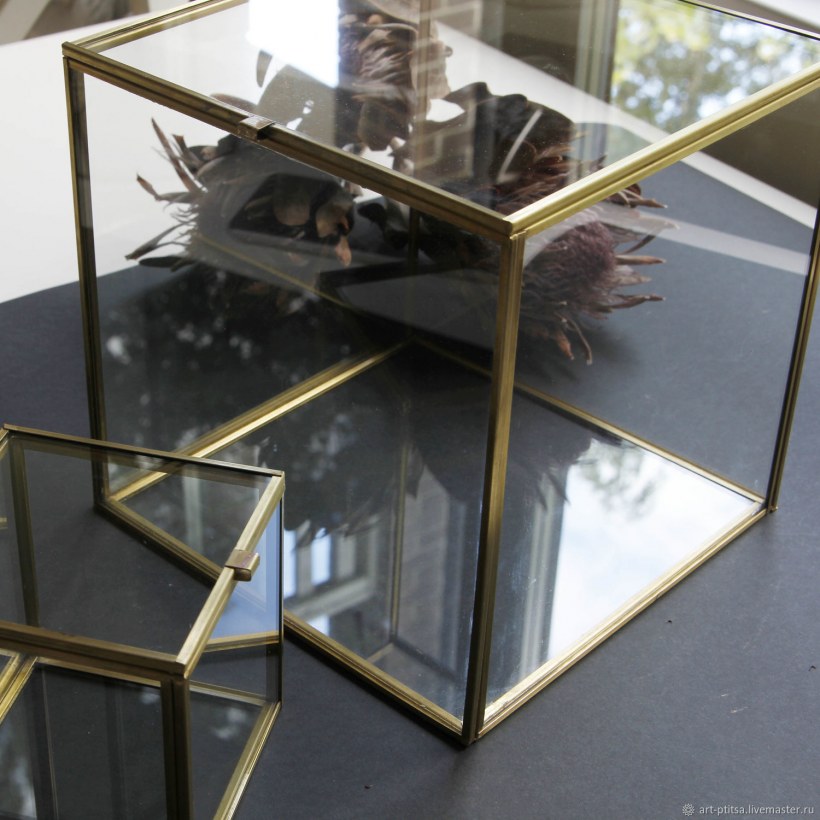 Стеклянный органайзер для косметики