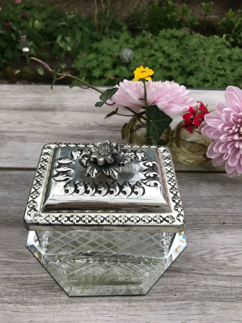 Шкатулка стеклянная прозрачная