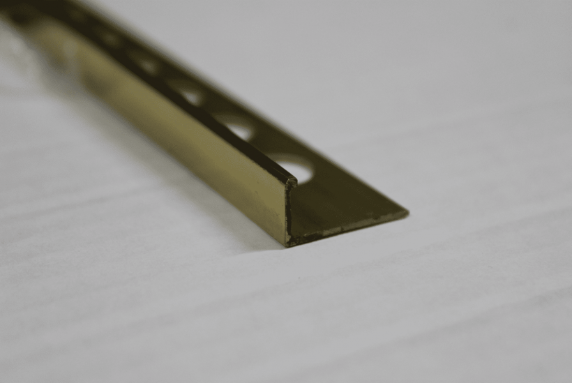 Профиль для плитки Cezar внешний 7мм