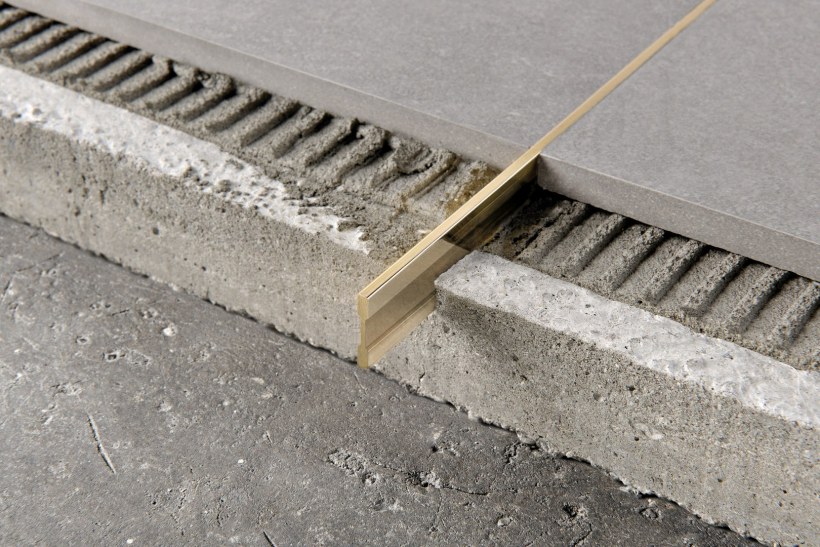 П-образный профиль из латуни PROCANAL