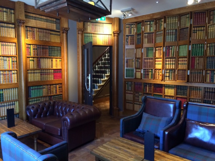 Библиотека отеле венец