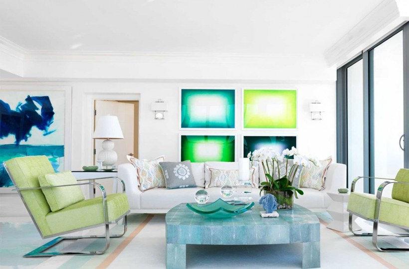 Потолок во французском стиле с лепниной