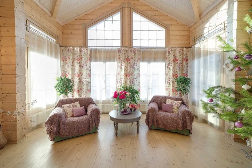 Шторы для окон второго света