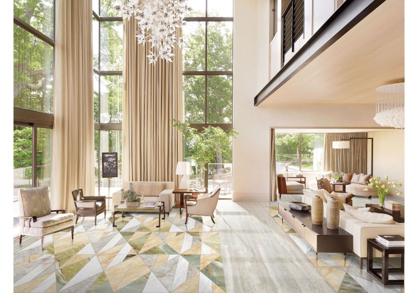 Высокие потолки в загородном доме