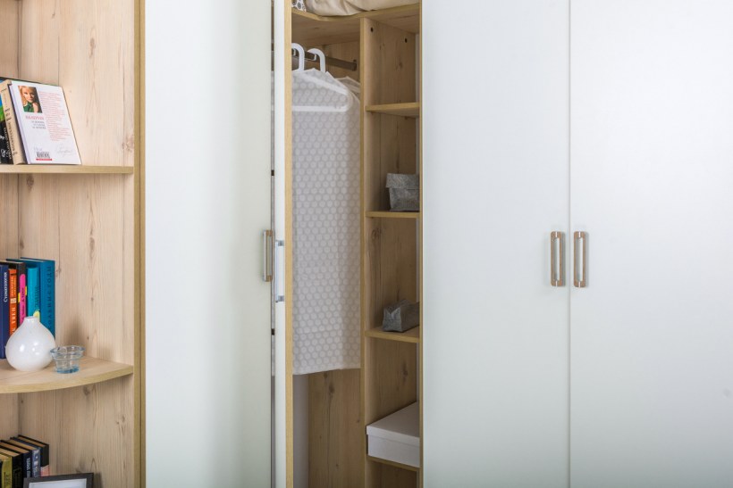 Шкаф угловой для одежды Веста 13.131