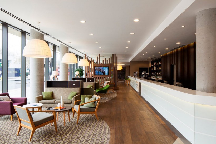 Hampton внутри Хилтон