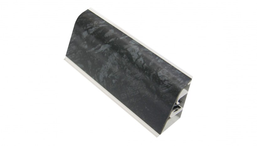 Плинтус Технопласт гранит черный