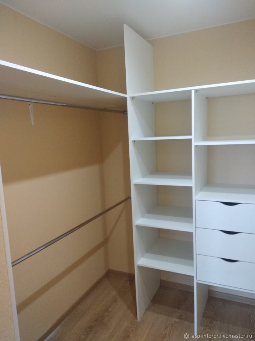 Гардеробные шкафы