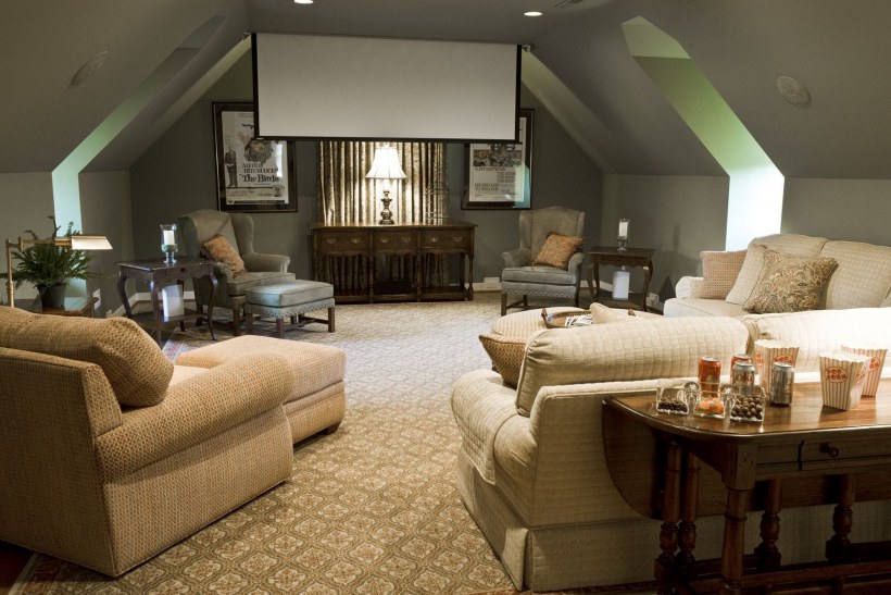 Мансарда под домашний кинотеатр