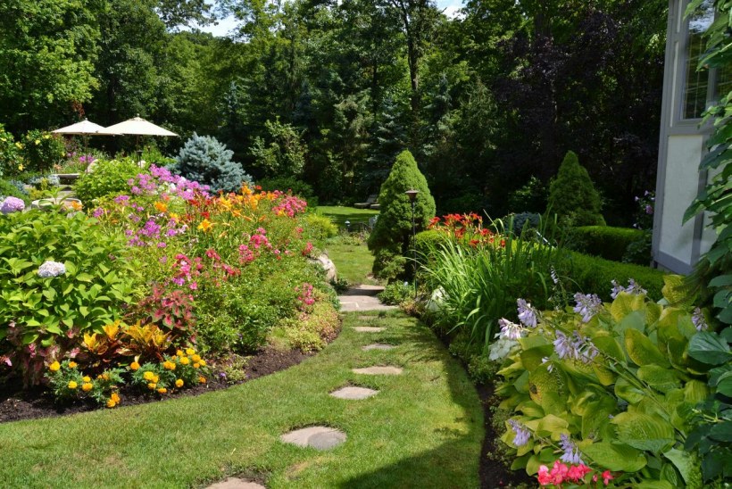 Миксбордеры в саду