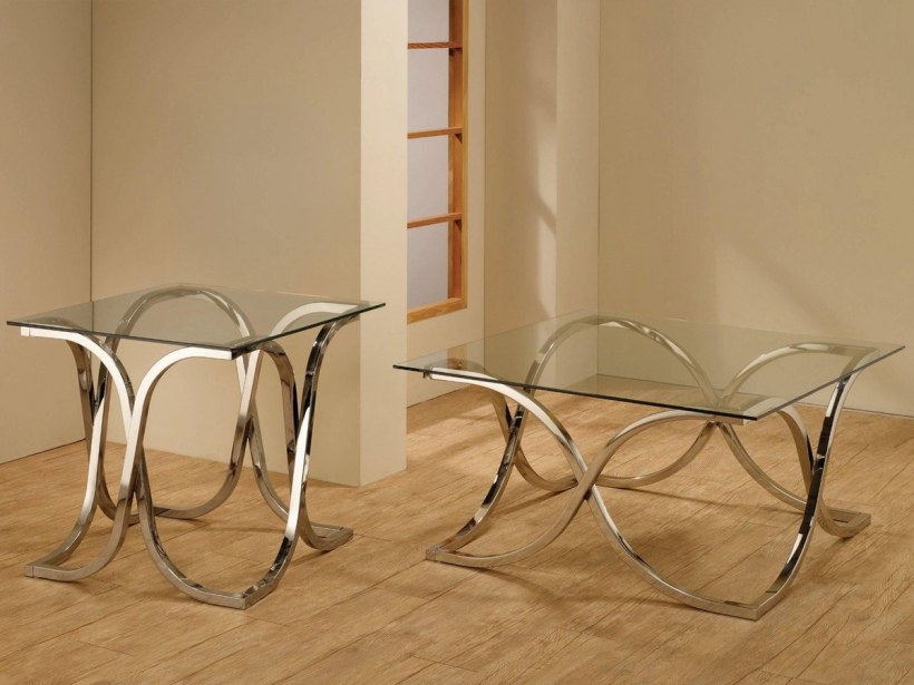 Журнальный столик из металла
