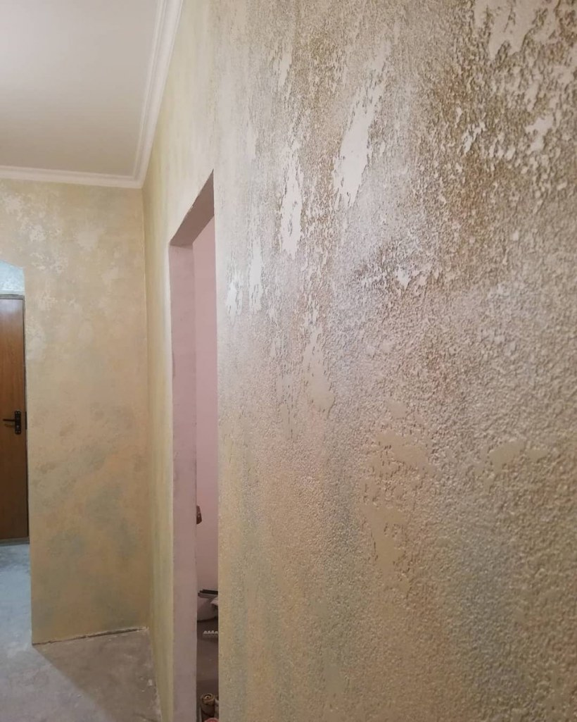 Блестящая декоративная штукатурка