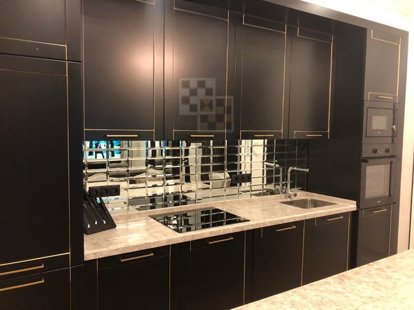 Зеркальный фактур на кухню