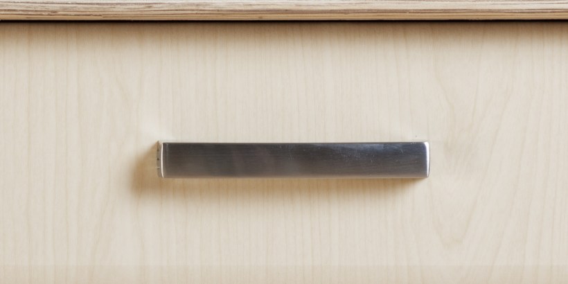 Ручка в фасаде