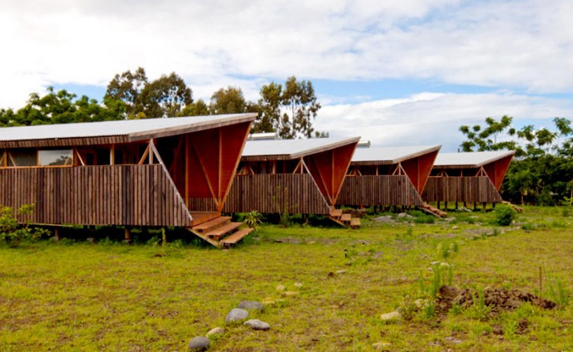 Необычные дома для турбазы