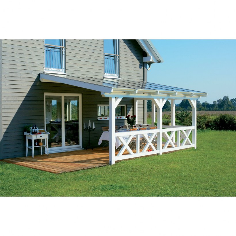 Веранда с фронтальной стороны