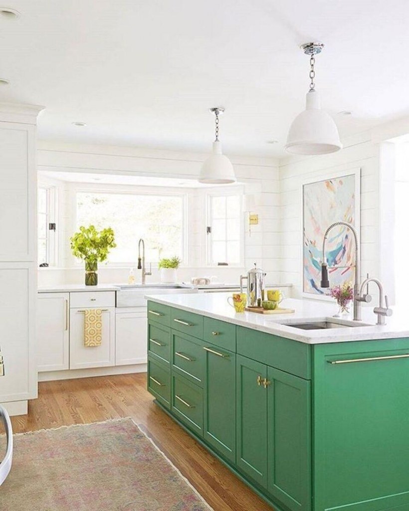 Кухня мятного цвета