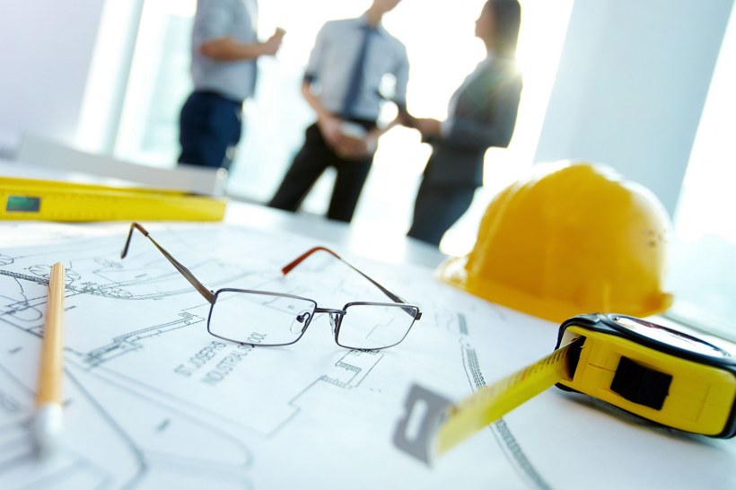 Дизайнер на стройке