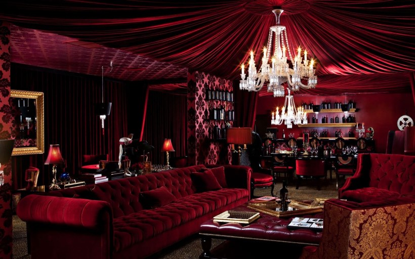 Гостиная в черно красных тонах