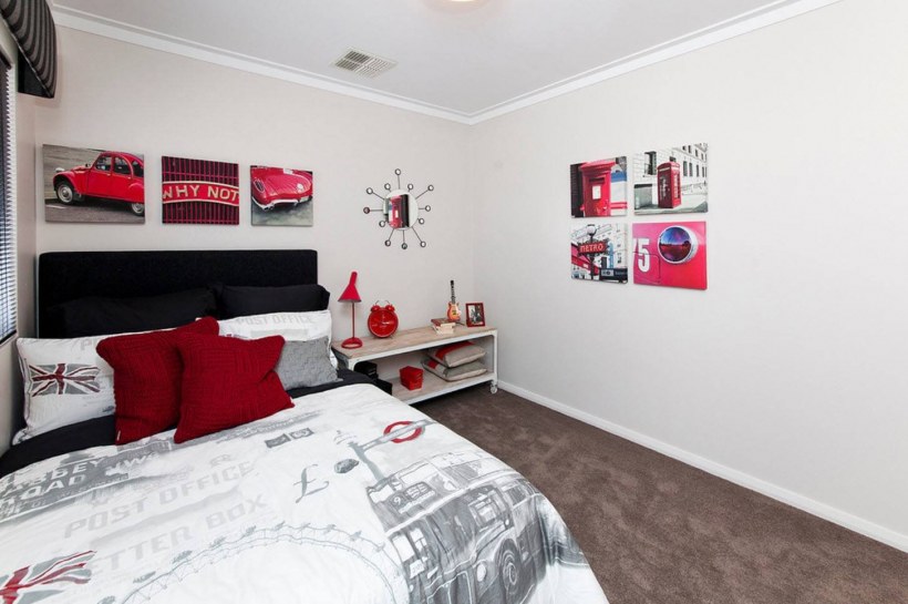 Спальня в черно красных тонах