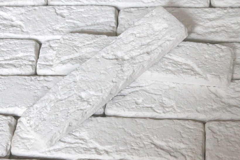 Гипсовый камень