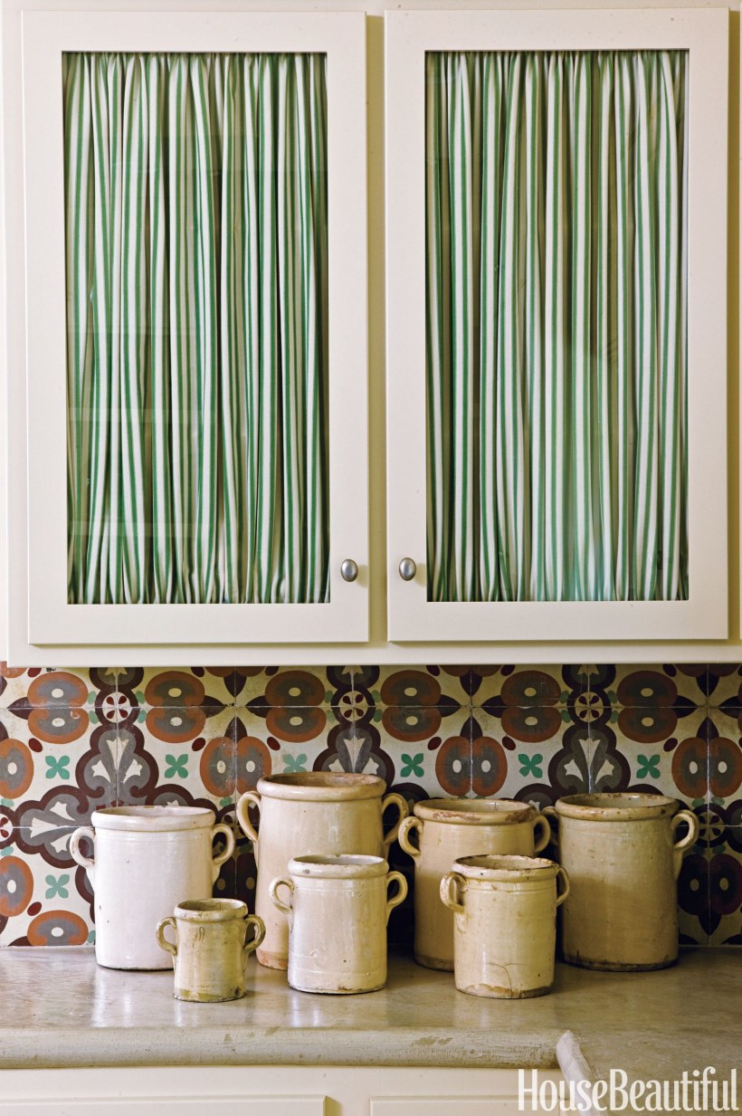 Занавеска под раковину на кухне