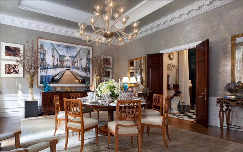 Неоклассика гостиная в синих тонах