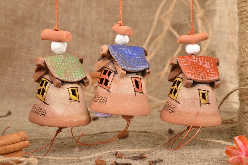 Глиняные колокольчики