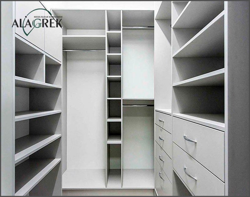 Маленькие гардеробные